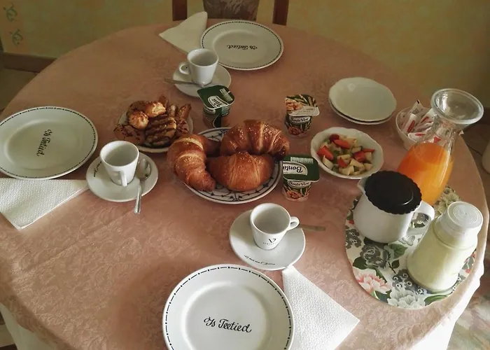 Alojamento de Acomodação e Pequeno-almoço Esperança 3*